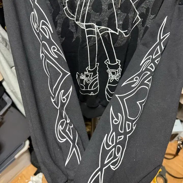 [BUNJANG] VOLCAN&amp;APHRODITE Angel Girl Oversized Hoodie / [F] VOLCAN&amp;APHRODITE 볼칸 후드티 엔젤걸