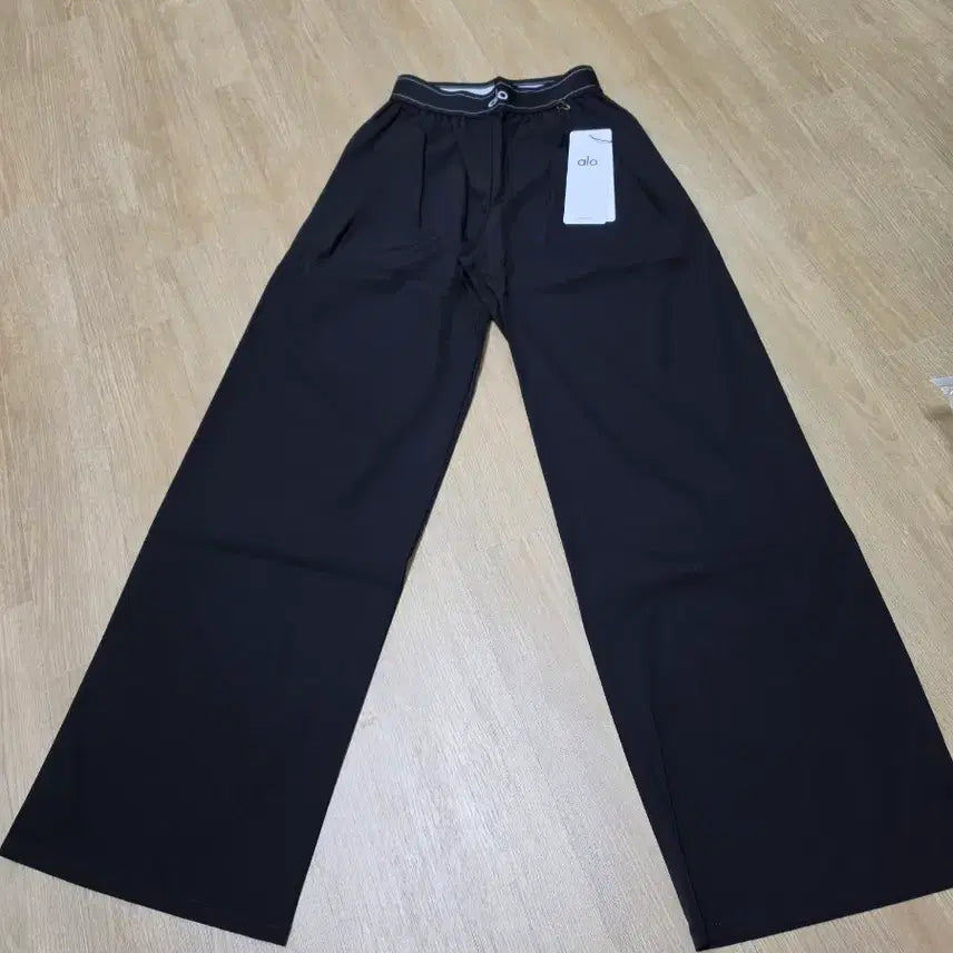 [BUNJANG] ALO Wide Leggings Pants / ALO 알로 블랙,네이비 와이드 레깅스 팬츠 사이즈다양