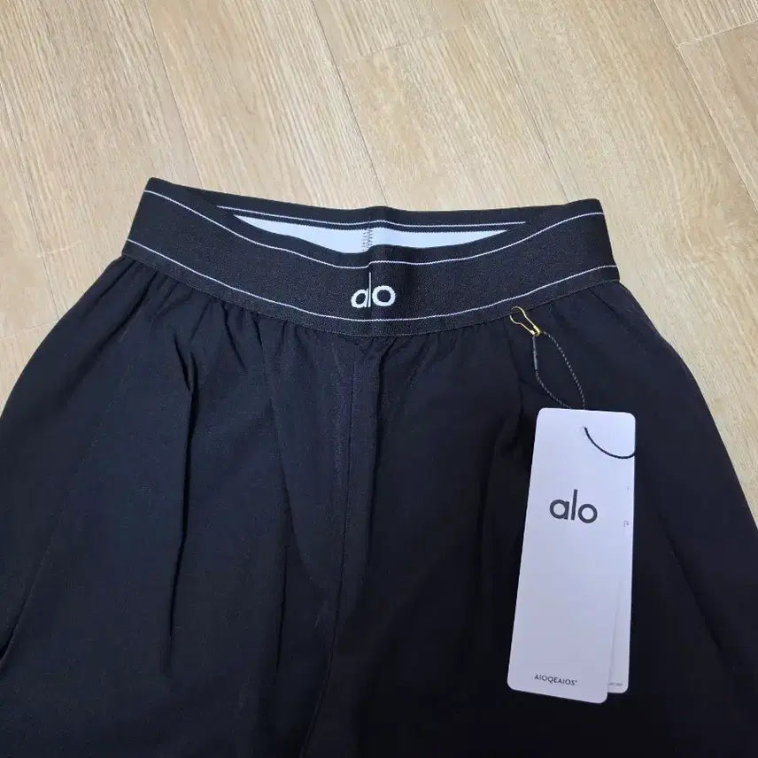 [BUNJANG] ALO Wide Leggings Pants / ALO 알로 블랙,네이비 와이드 레깅스 팬츠 사이즈다양