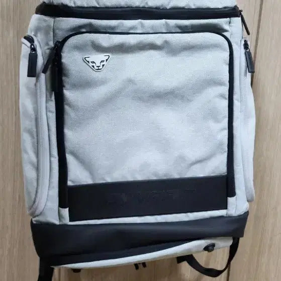 [SOLD OUT] 다이나핏 에어테크 백팩-(가:35, 세:40, 폭:15)거의 새것에 가깝