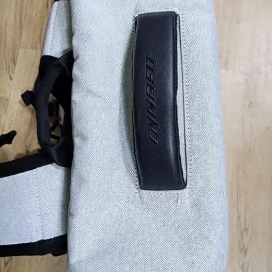 [SOLD OUT] 다이나핏 에어테크 백팩-(가:35, 세:40, 폭:15)거의 새것에 가깝