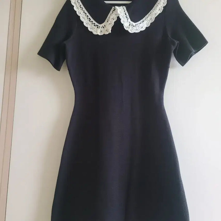 [SOLD OUT] 마쥬2025 레이스 칼라 블랙 원피스 36