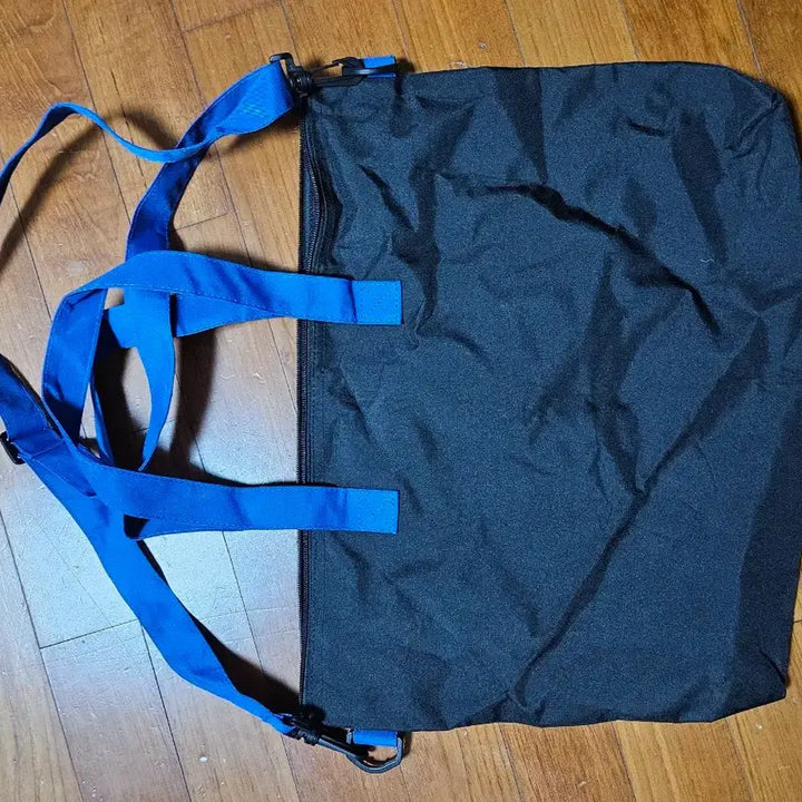 [BUNJANG] Stussy Magazine Supplement Shoulder Bag Duffel Bag / 스투시 잡지 부록 숄더백 더플백