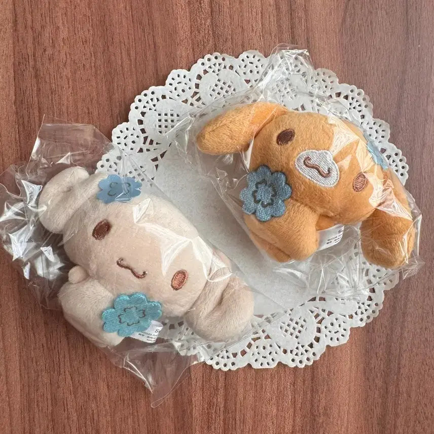 [BUNJANG] Sanrio Cinnamoroll Blue Clover Brooch Doll Set / 시나모롤 블루클로버 브로치 인형 셋트