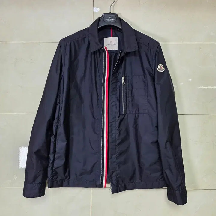 [BUNJANG] Closet Moncler C Tricolore Windbreaker Jacket / {클로젯}[3]몽클레어 씨 트리콜로 바람막이 자켓
