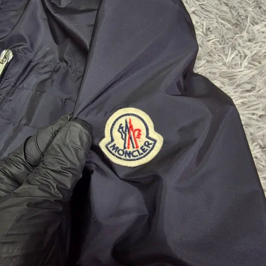 [BUNJANG] Closet Moncler C Tricolore Windbreaker Jacket / {클로젯}[3]몽클레어 씨 트리콜로 바람막이 자켓