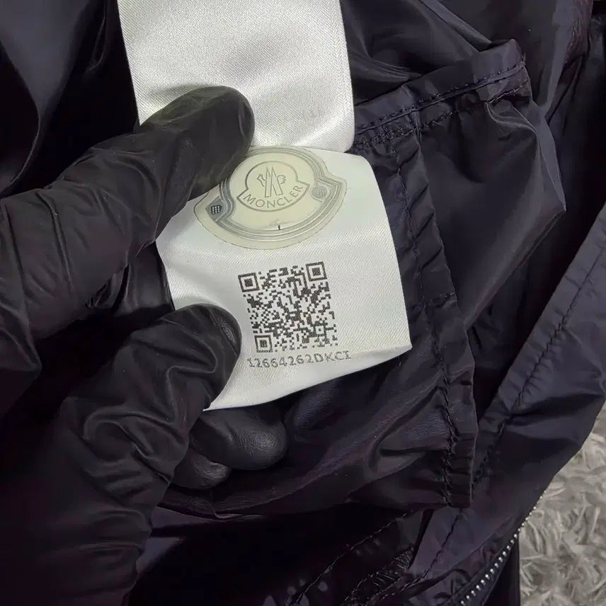 [BUNJANG] Closet Moncler C Tricolore Windbreaker Jacket / {클로젯}[3]몽클레어 씨 트리콜로 바람막이 자켓