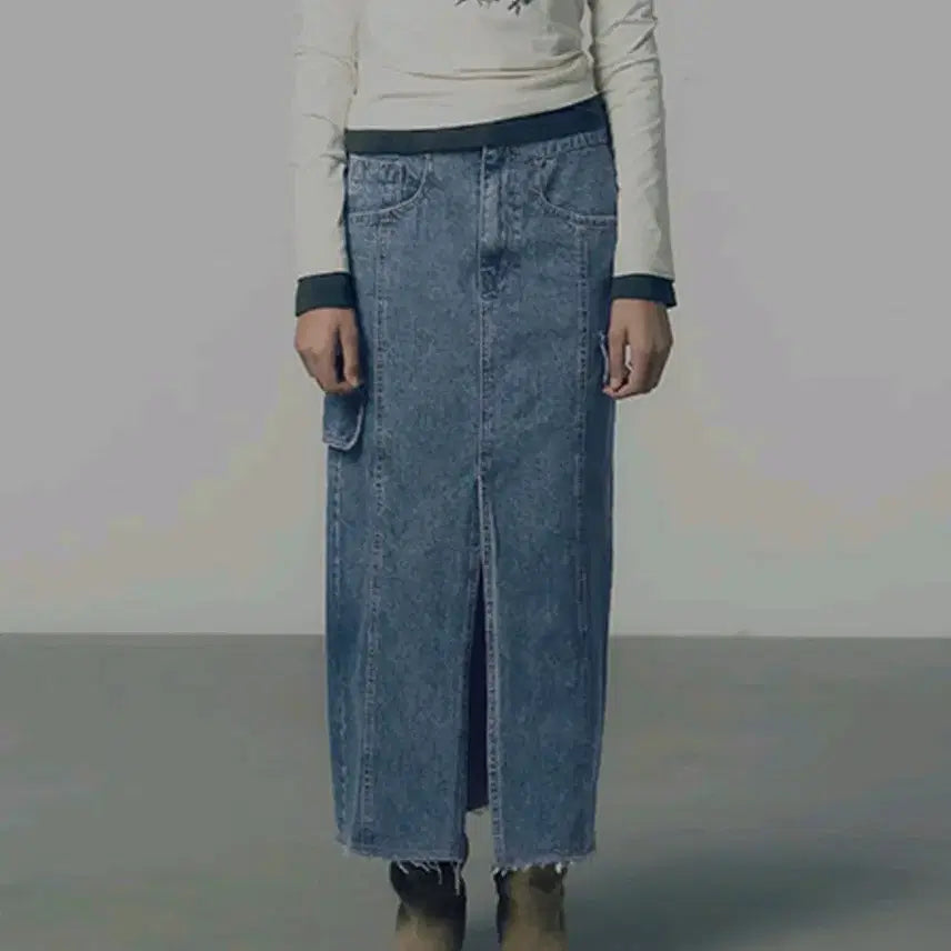 [SOLD OUT] 레이브 데님 롱 스커트 Denim Midi Skirt in Blue