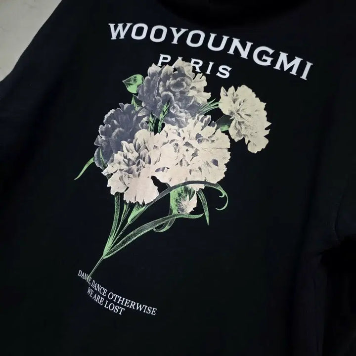 [BUNJANG] Wooyoungmi Flower Back Logo Hoodie / {클로젯}[48][새상품급]우영미 플라워 백로고 후드티