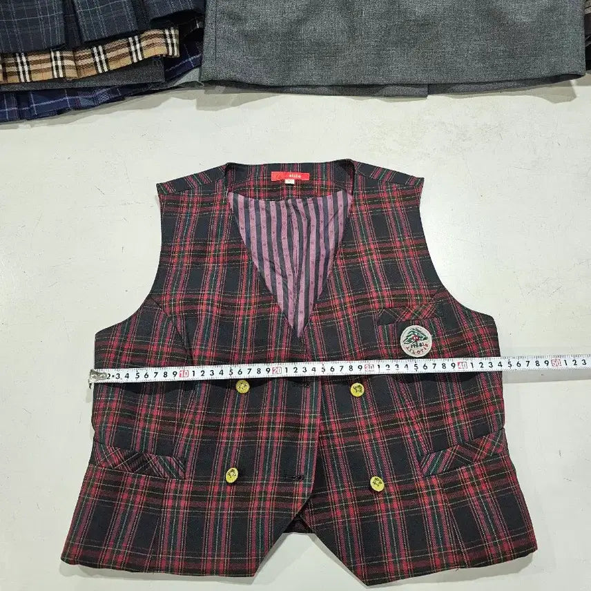 [BUNJANG] Used School Uniform Vest and Skirt Set / 중고여성 교복 조끼세트 사이즈 97/68