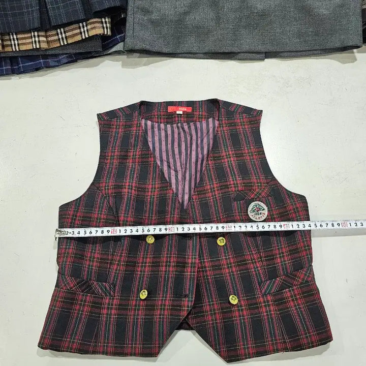 [BUNJANG] Used School Uniform Vest and Skirt Set / 중고여성 교복 조끼세트 사이즈 97/68