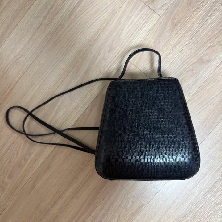 [BUNJANG] Archivepke Sheltin Bag Lizard Black / 아카이브앱크 쉘틴백 리자드 black