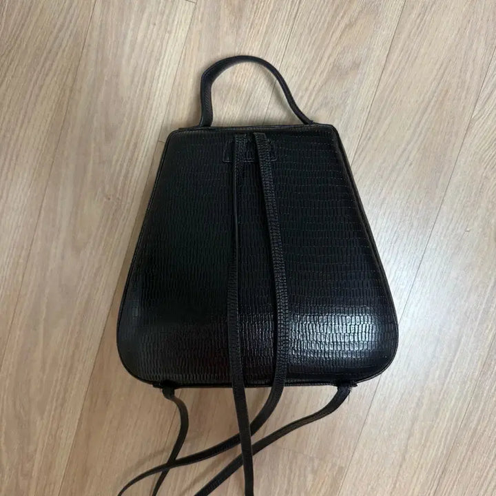 [BUNJANG] Archivepke Sheltin Bag Lizard Black / 아카이브앱크 쉘틴백 리자드 black