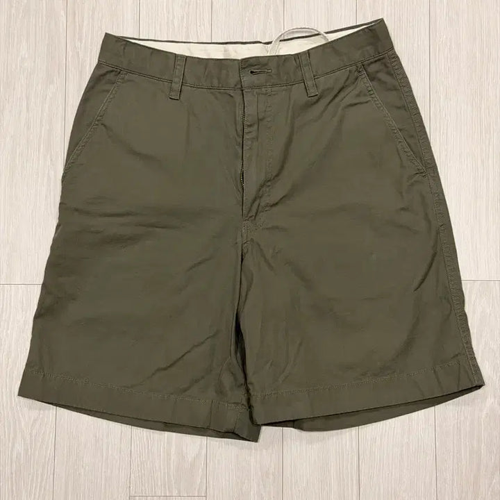 [BUNJANG] Uniqlo JW Anderson Shorts / 새상품) 유니클로 JW앤더슨 쇼츠
