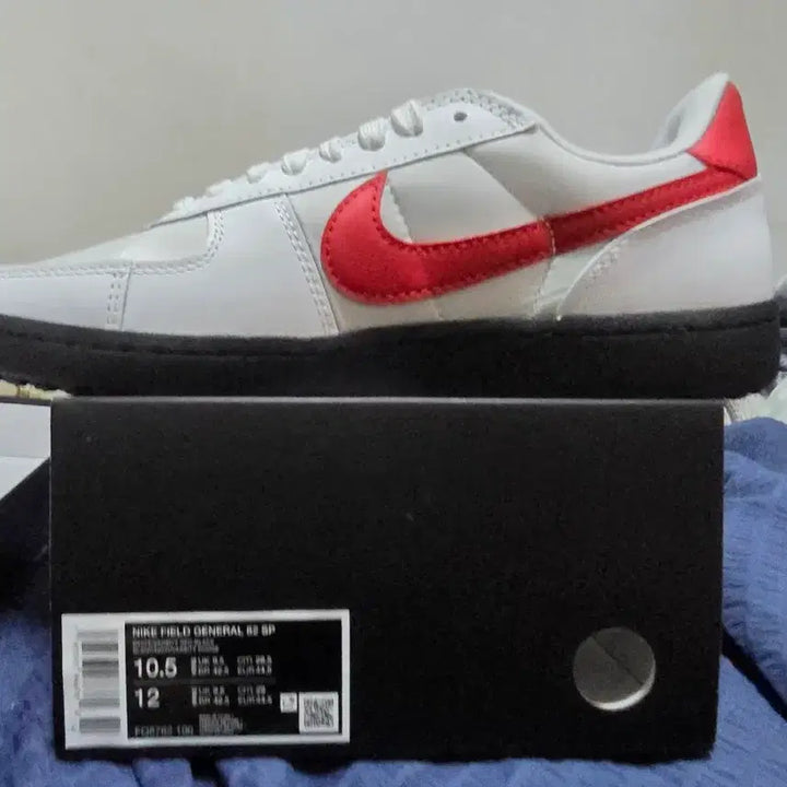 [BUNJANG] Nike Field General 82 SP White Red Black Sneakers / 나이키 필드 제너럴 82 SP 흰빨검 FQ8762