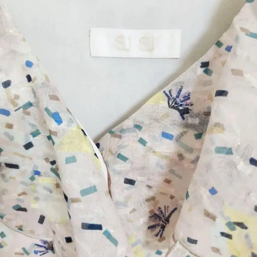 [BUNJANG] SJSJ Ruffle Blouse - Women&