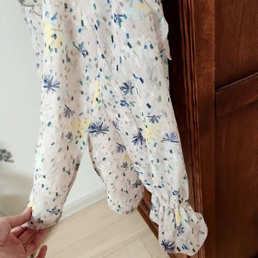 [BUNJANG] SJSJ Ruffle Blouse - Women&