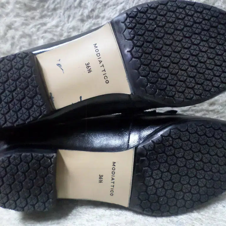 [BUNJANG] Modiatico Martin Tassel Loafers - Black / 후루룩구제 235 모디아티코 마틴 테슬 구두 로퍼 블랙 중고 신발