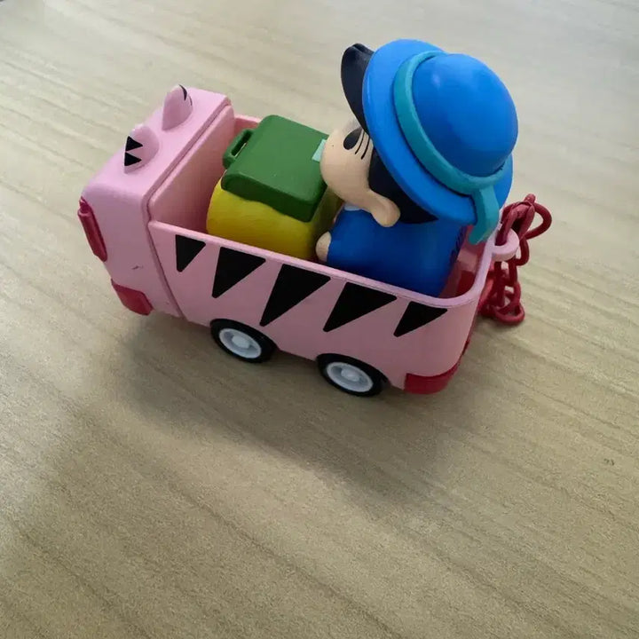 [BUNJANG] Cheolsu Kindergarten Bus Clicker Keychain / 철수 유치원 버스 클리커 키링