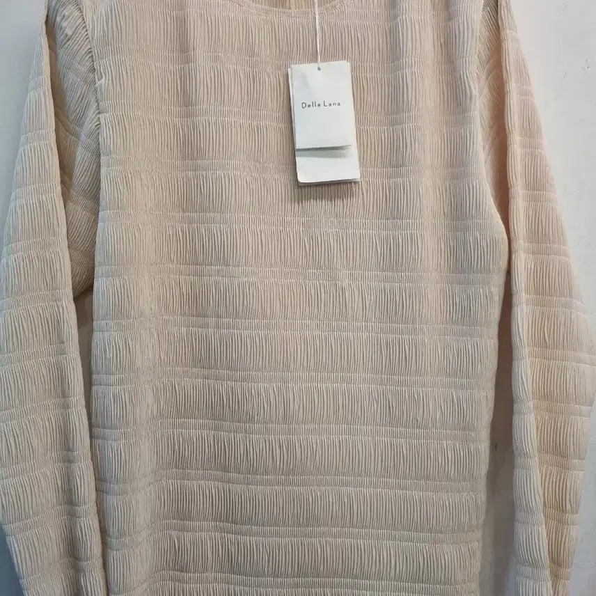 [SOLD OUT] *새상품* Della Lana 플리츠 블라우스 55