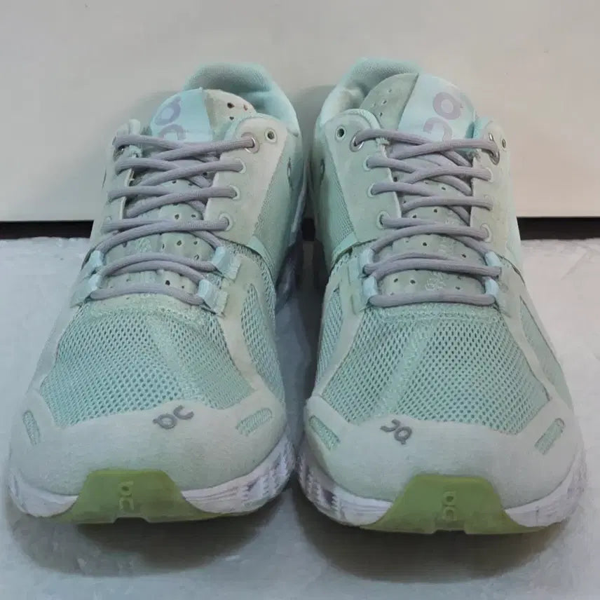 [BUNJANG] On Running Cloud 5 Pearl White (Discontinued) / [245] 온러닝 클라우드5 펄화이트ㅡ단종매물,최저가