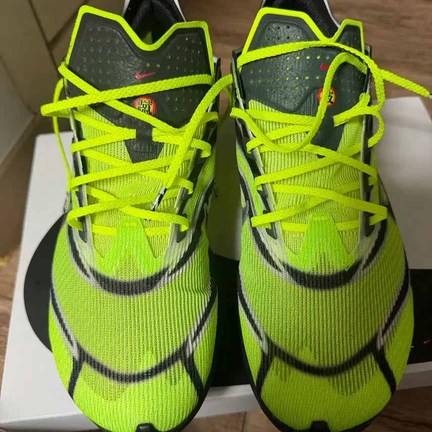 [BUNJANG] Nike ZoomX Vaporfly Next% 4 Running Shoes / [275]나키키 줌X 베이퍼플라이 넥스트% 4
