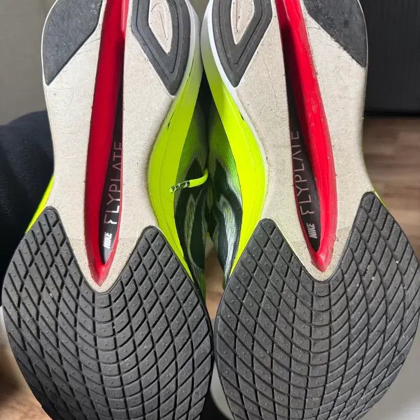 [BUNJANG] Nike ZoomX Vaporfly Next% 4 Running Shoes / [275]나키키 줌X 베이퍼플라이 넥스트% 4