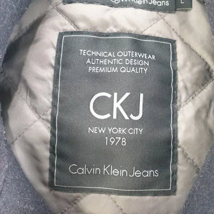 [BUNJANG] Calvin Klein Navy Hooded Jumper / 켈빈클라인 남성L 네이비 후드 점퍼 M5701