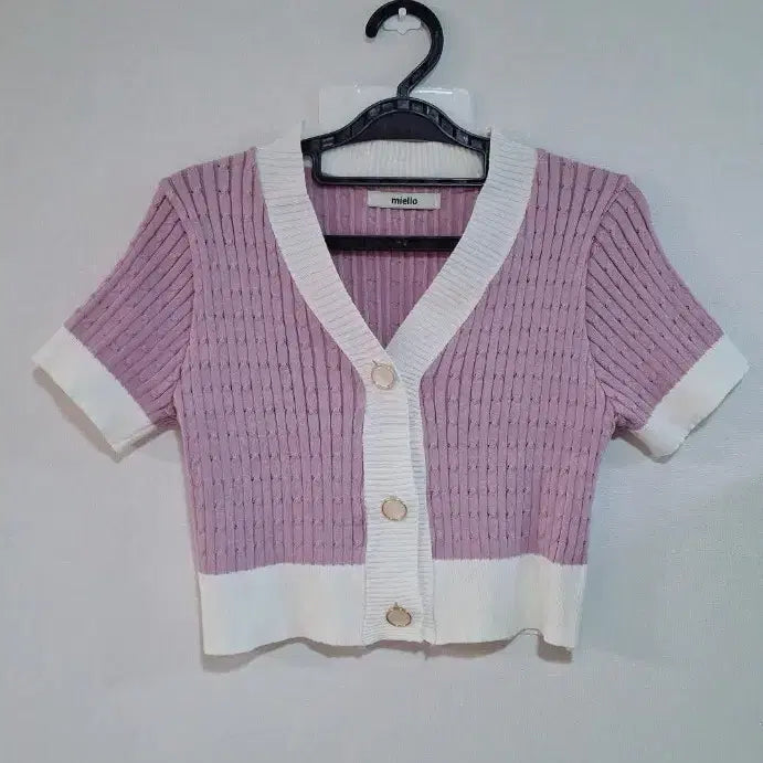 [BUNJANG] Miello Pink Colorblock Short-Sleeve Knit Cardigan / 여55.66.miello 핑크 배색 반팔 니트 가디건