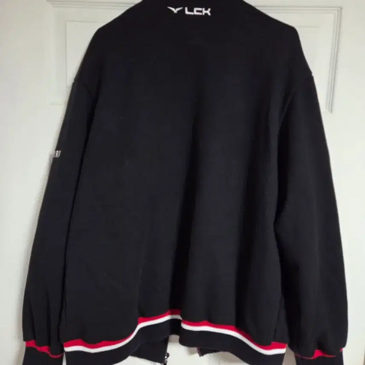 [SOLD OUT] 2025 T1 2nd 자켓 2XL 페이커 마킹지