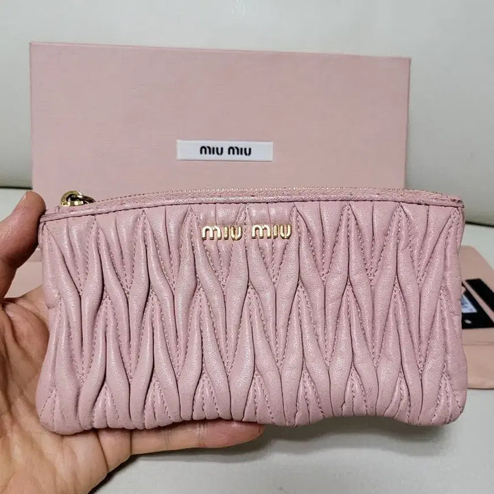 [BUNJANG] Miu Miu Pouch Wallet / 미우미우  파우치 지갑 정품