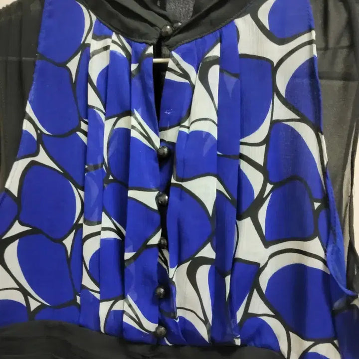[BUNJANG] Blue Pattern Sleeveless Maxi Dress / 화사한 블루 패턴 민소매 아일랜드 원피스 55 롱원피스 바캉스 휴양지