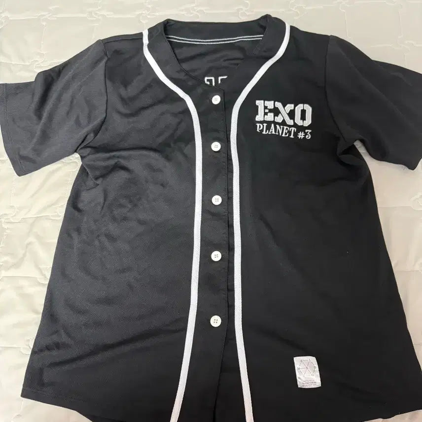 [BUNJANG] EXO Sehun Japanese Uniform M Size / EXO 세훈 일본 유니폼 M사이즈 판매 sehun