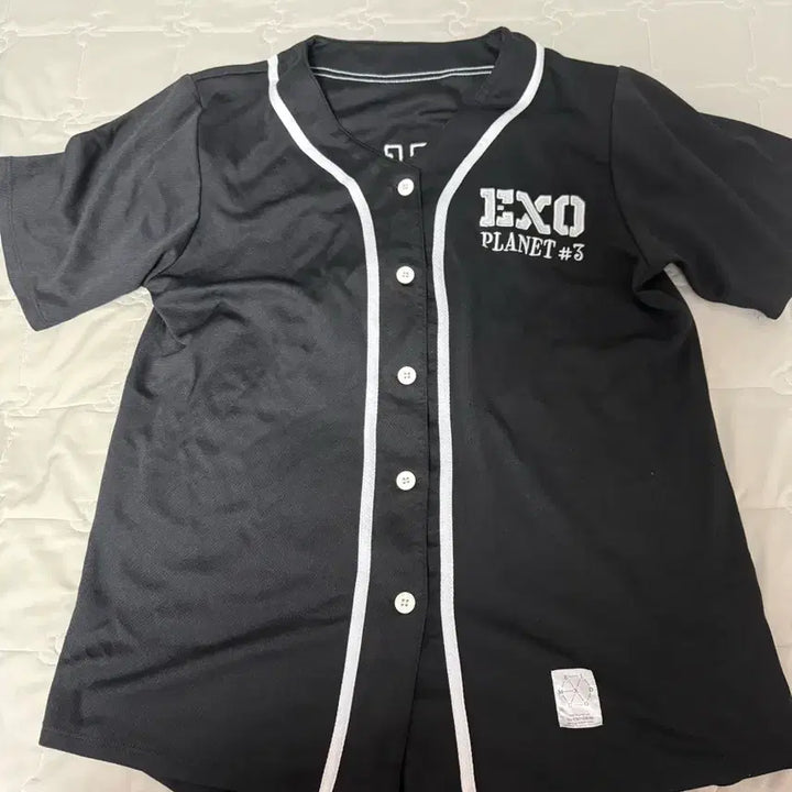 [BUNJANG] EXO Sehun Japanese Uniform M Size / EXO 세훈 일본 유니폼 M사이즈 판매 sehun