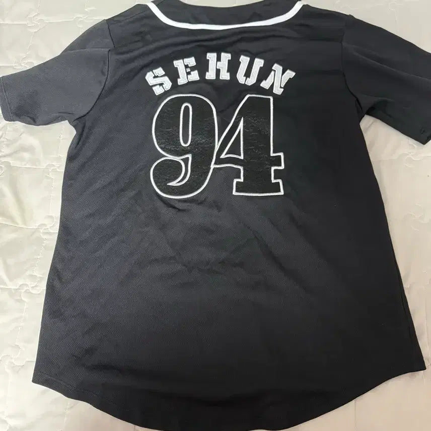 [BUNJANG] EXO Sehun Japanese Uniform M Size / EXO 세훈 일본 유니폼 M사이즈 판매 sehun