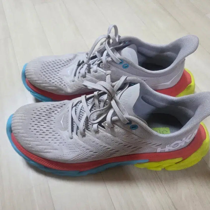 [BUNJANG] Hoka Clifton Edge Running Shoes / 호카 클리프톤 엣지