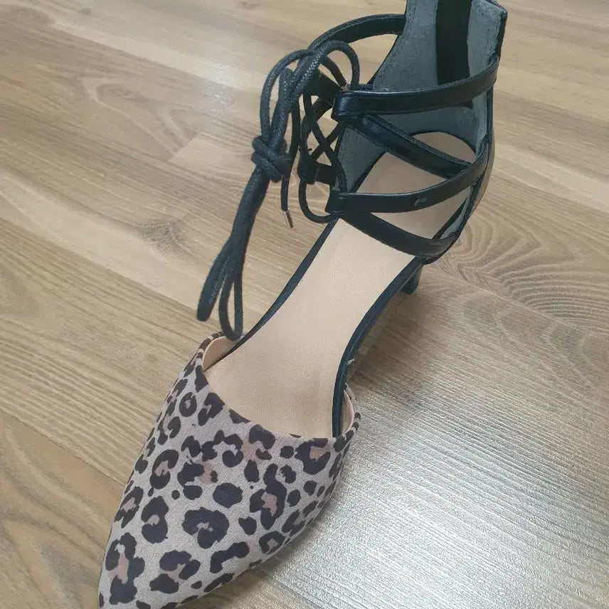 [BUNJANG] Gianvito Rossi 레오파드 레이스업 앵클 부츠 / Gianvito Rossi 레오파드 레이스업 앵클 부츠
