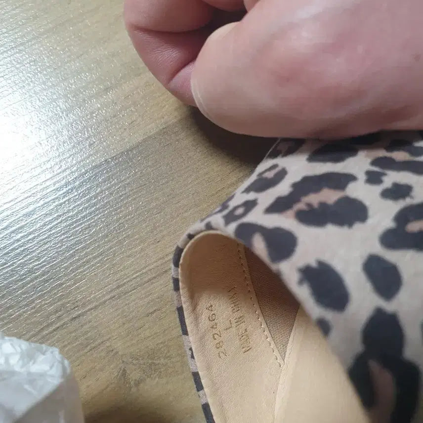 [BUNJANG] Gianvito Rossi 레오파드 레이스업 앵클 부츠 / Gianvito Rossi 레오파드 레이스업 앵클 부츠