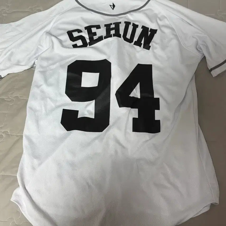 [SOLD OUT] EXO 세훈 한국 구유니폼 M사이즈 판매 sehun
