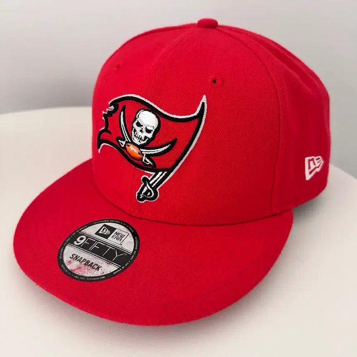 [BUNJANG] New Era Tampa Bay Buccaneers Snapback Hat Red / 뉴에라 탬파베이 버커니어스 스냅백 레드