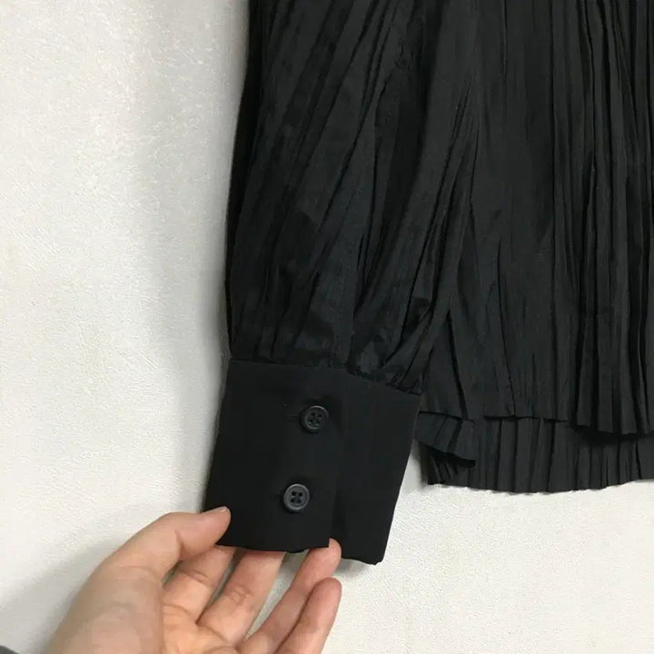 [BUNJANG] COS Pleats Blouse / 새상품 COS 코스 플리세 블라우스 42