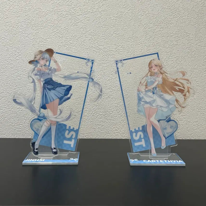 [BUNJANG] Kurofest Geumhui Cartesia Acrylic Stand / 쿠로페스트 금희 카르티시아 아크릴 스탠드 팝니다