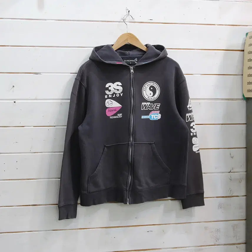 [BUNJANG] T&amp;C Surf Designs Printed Hoodie Zip-Up (Men&