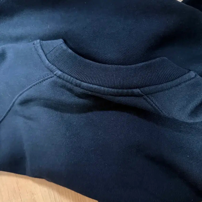 [BUNJANG] Maison Kitsune Monochrome Sweatshirt M Size / 정품 메종키츠네 모노크롬 맨투맨 M사이즈