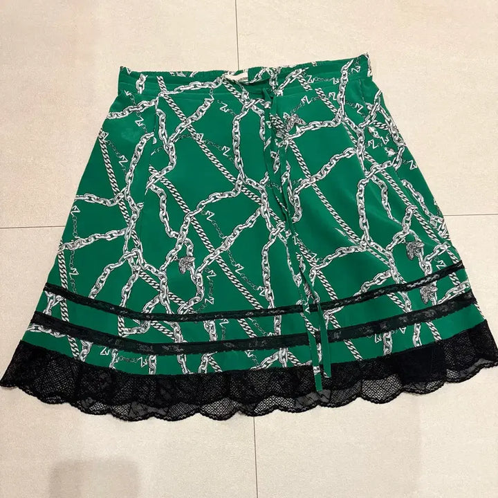 [BUNJANG] 쟈딕앤볼테르 실크 미니스커트 Jaelle Chaines Skirt / 쟈딕앤볼테르 실크 미니스커트 Jaelle Chaines Skirt