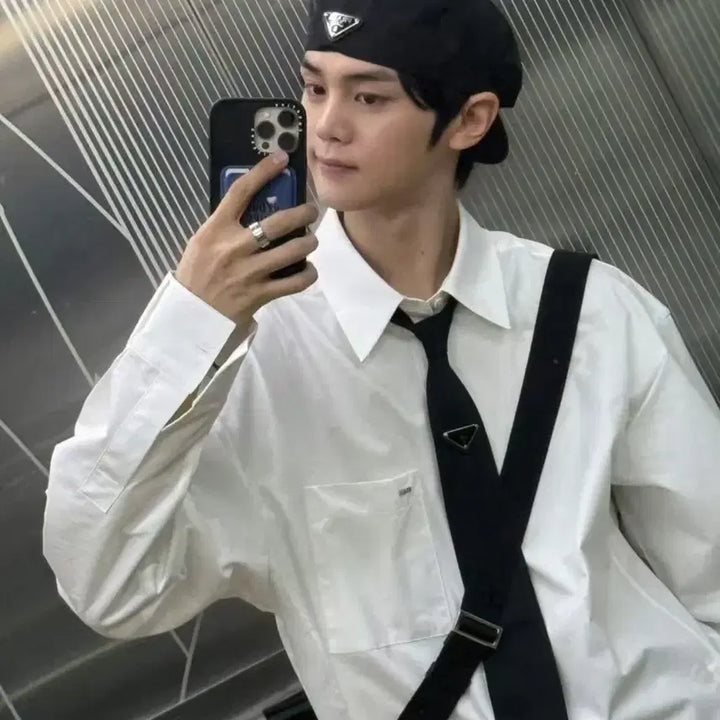 [BUNJANG] Prada Necktie / 프라다 넥타이 Kpop 김규빈 동일 넥타이
