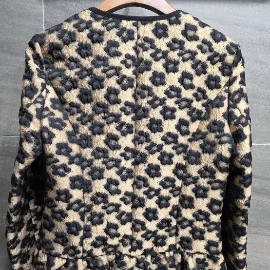 [BUNJANG] Floral Leopard Jacquard Jacket / 플로럴 레오파드  골드,  블랙  자가드 자켓, 거의 새상품