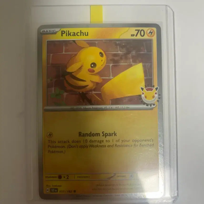 [BUNJANG] Pokemon Pikachu 30th Anniversary North American Promo Card / 포켓몬 카드 피카츄 30주년 북미 프로모