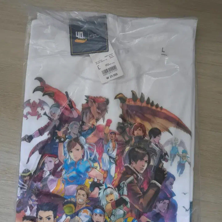[SOLD OUT] [BUNJANG] Uniqlo Capcom 40th Anniversary All-Stars T-shirt / 유니클로 캡콤 40주년 올스타 L사이즈