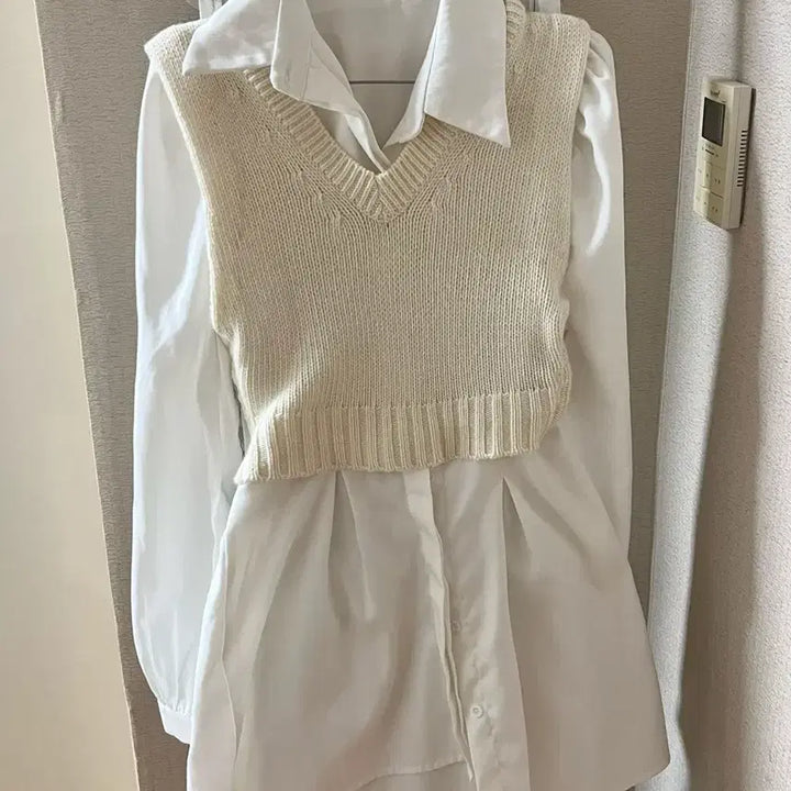 [BUNJANG] Ivory Dress and Vest Set / 아이보리 원피스 , 조끼 세트